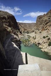 Image du Maroc Professionnelle de  Le Barrage Allal Al Fassi est situé dans la Province de Sefrou sur Oued Sebou avec un volume de stockage de 63.7 Mm3, il contrôle un bassin versant de 5.400 km2. Ce Barrage a été mis en service en 1990. But de l'ouvrage  production d'électricité, irrigation et protection contre les crues, Jeudi 8 septembre 2005. (Photo / Abdeljalil Bounhar)